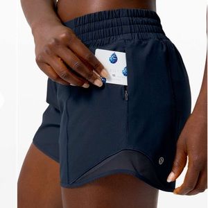 Lululemon Hotty Hot High-Rise Lined Short 4"